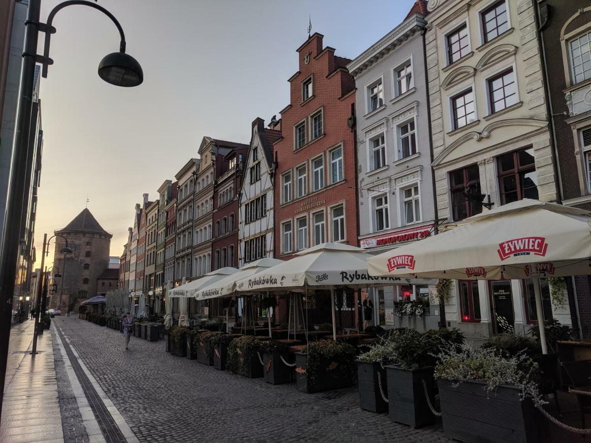 3-Rooms Apartment With Balcony By The Oldtown Gdansk Exterior foto